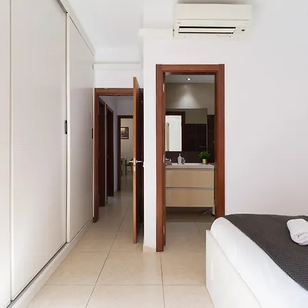 Montevideo By Canariasgetaway *